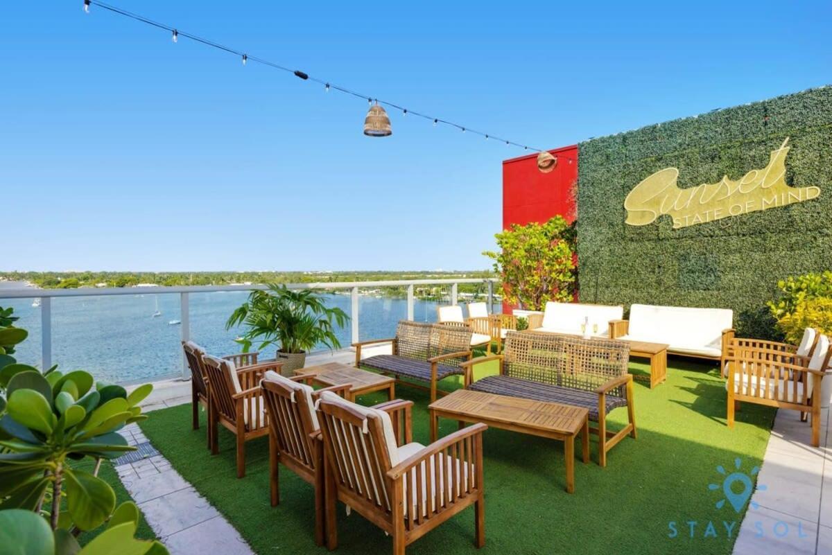 5 Beach Resort APT w FRONT BAY VIEW TERRACE UP TO 6 POOL Hollywood Exterior foto