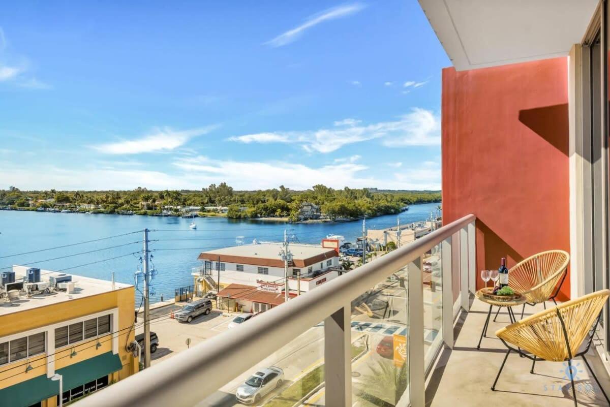 5 Beach Resort APT w FRONT BAY VIEW TERRACE UP TO 6 POOL Hollywood Exterior foto